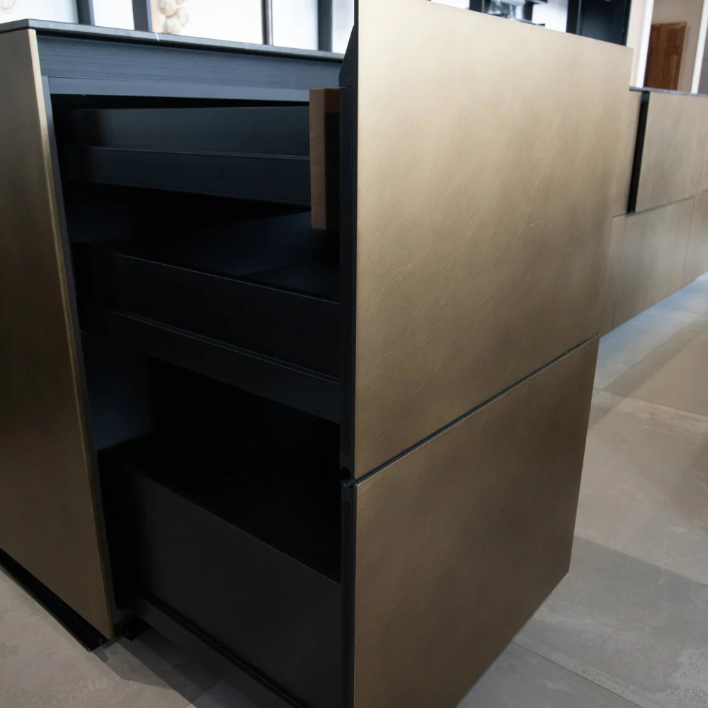Valcucine Artematica Ex-Display Kitchen - Image 24
