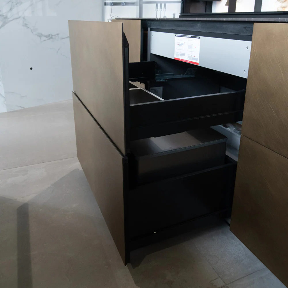 Valcucine Artematica Ex-Display Kitchen - Image 25