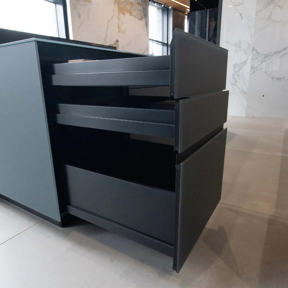 Valcucine Artematica Ex-Display Kitchen - Image 36