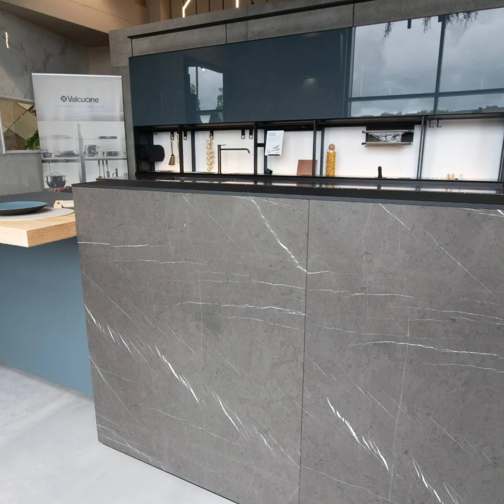 Valcucine Artematica Ex-Display Kitchen - Image 41