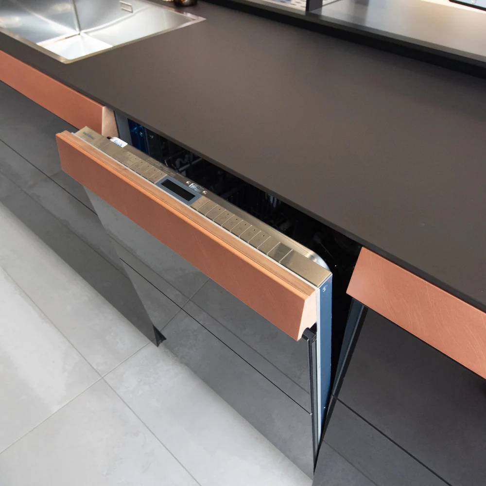 Valcucine Genius Loci Ex-Display Kitchen - Image 15