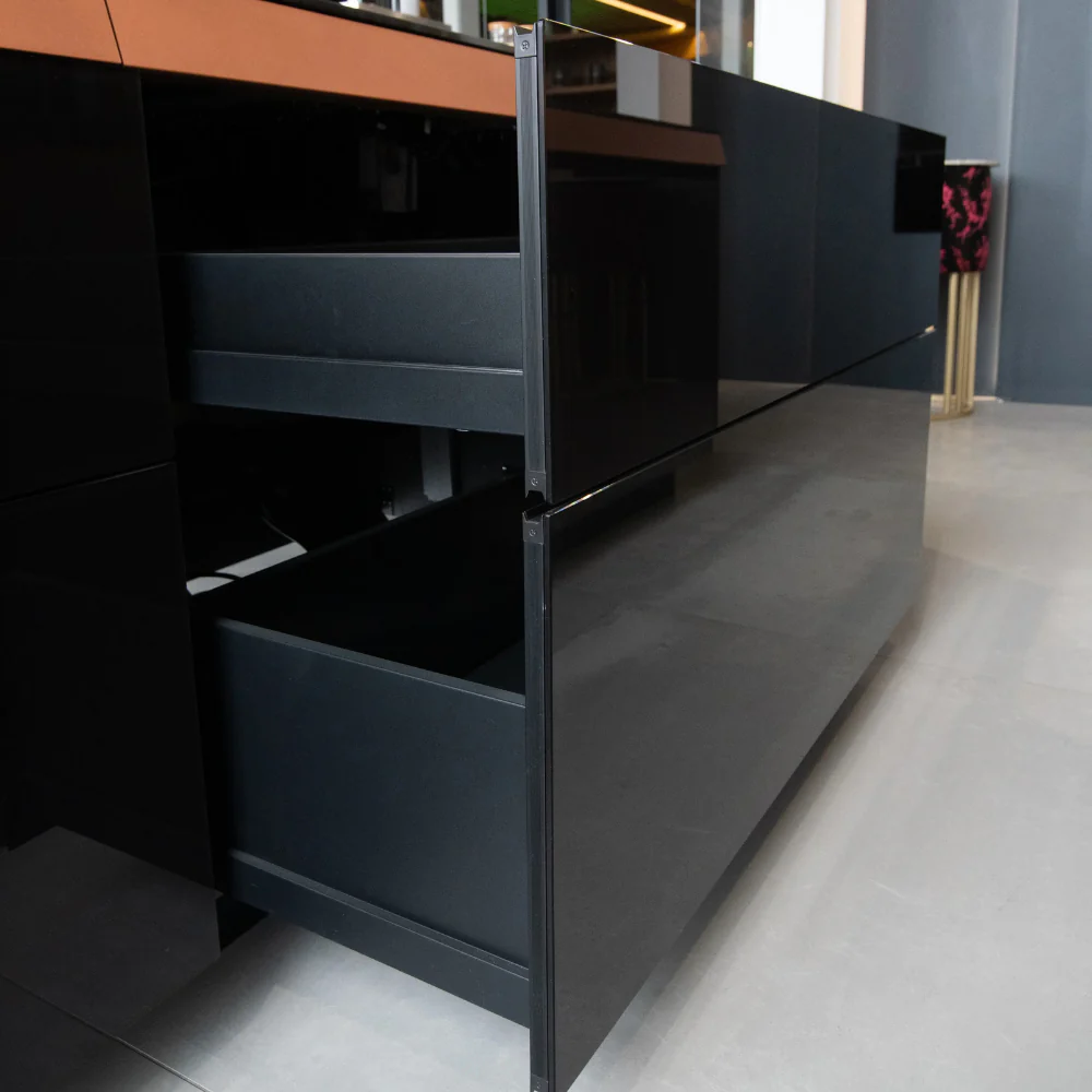 Valcucine Genius Loci Ex-Display Kitchen - Image 25