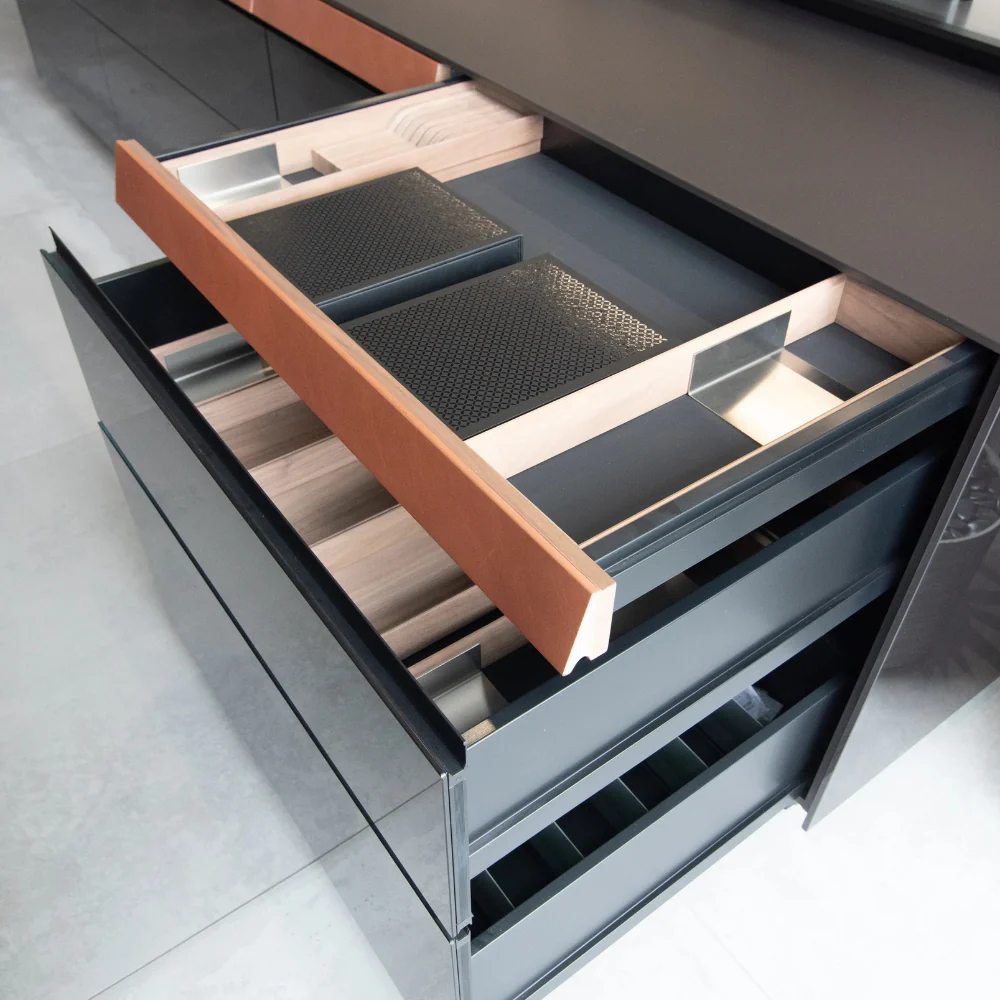 Valcucine Genius Loci Ex-Display Kitchen - Image 39