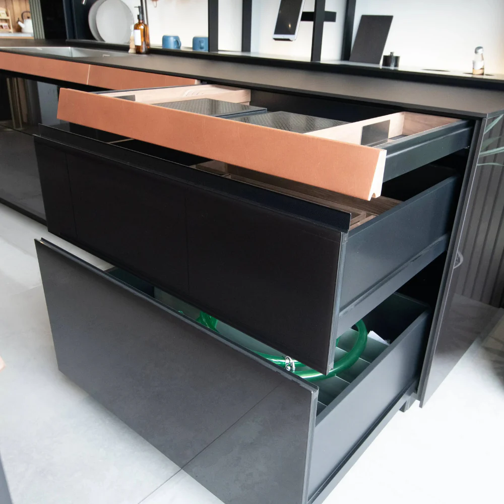 Valcucine Genius Loci Ex-Display Kitchen - Image 47