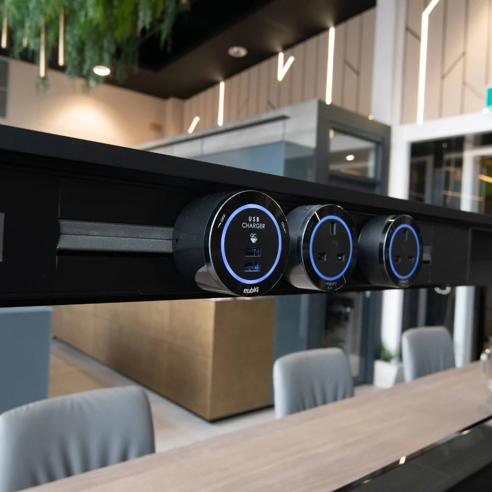 Valcucine Genius Loci Ex-Display Kitchen - Image 54