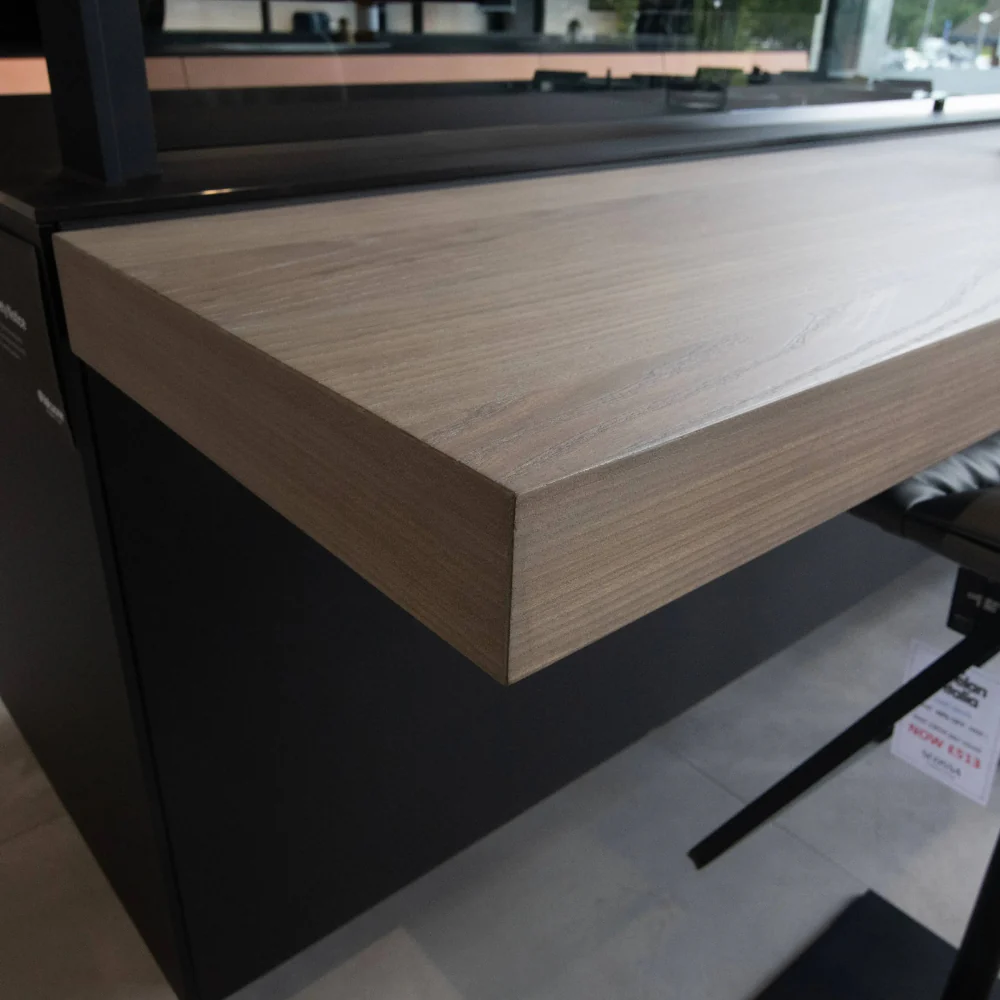 Valcucine Genius Loci Ex-Display Kitchen - Image 60